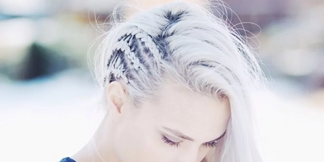 Πλεξίδες: Οι 10 πιο καλοκαιρινές και τόσο εντυπωσιακές εκδοχές του αγαπημένου μας χτενίσματος