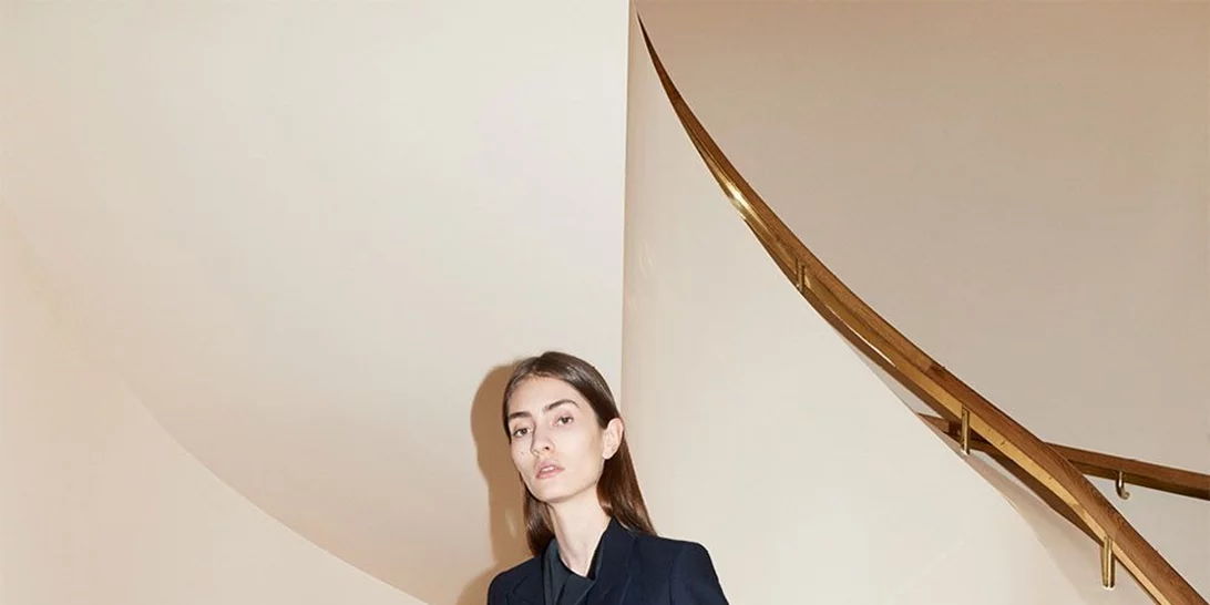 Victoria Beckham: Αυτά είναι τα ωραιότερα looks από τη Resort συλλογή της