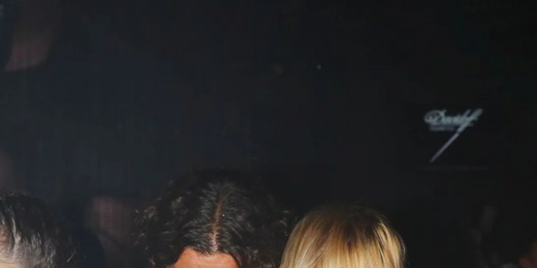 Κώστας Κοκκινάκης: Μαζί με την Βίκυ Κάβουρα, τη Νίνα Λοτσάρη και την Σόφη Πασχάλη στα μπουζούκια