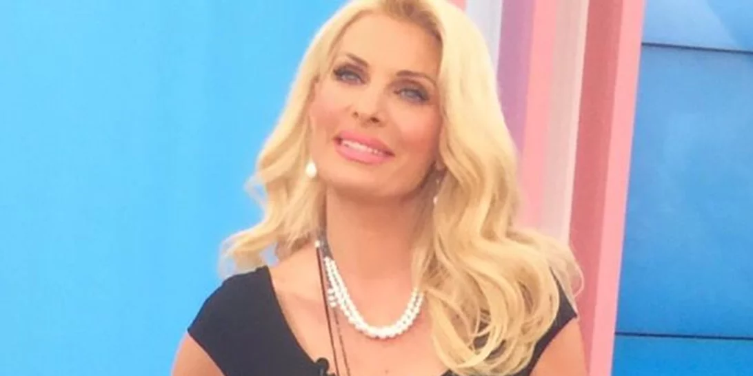 Ελένη Μενεγάκη: Τι φόρεσε στην εκπομπή της Τετάρτης