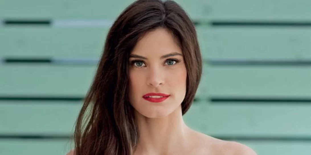 Χριστίνα Μπόμπα: Δείτε την να κάνει γιόγκα μαζί με την Σόφη Πασχάλη