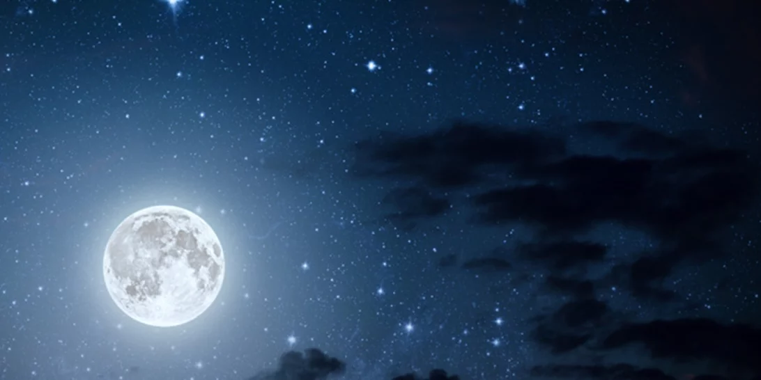 Πανσέληνος στον Τοξότη στις 9 Ιουνίου