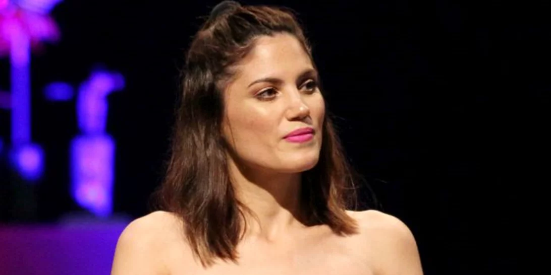 Πρώτο μπάνιο για την Μαίρη Συνατσάκη - Η φωτογραφία με το μπικίνι που τρέλανε το διαδίκτυο