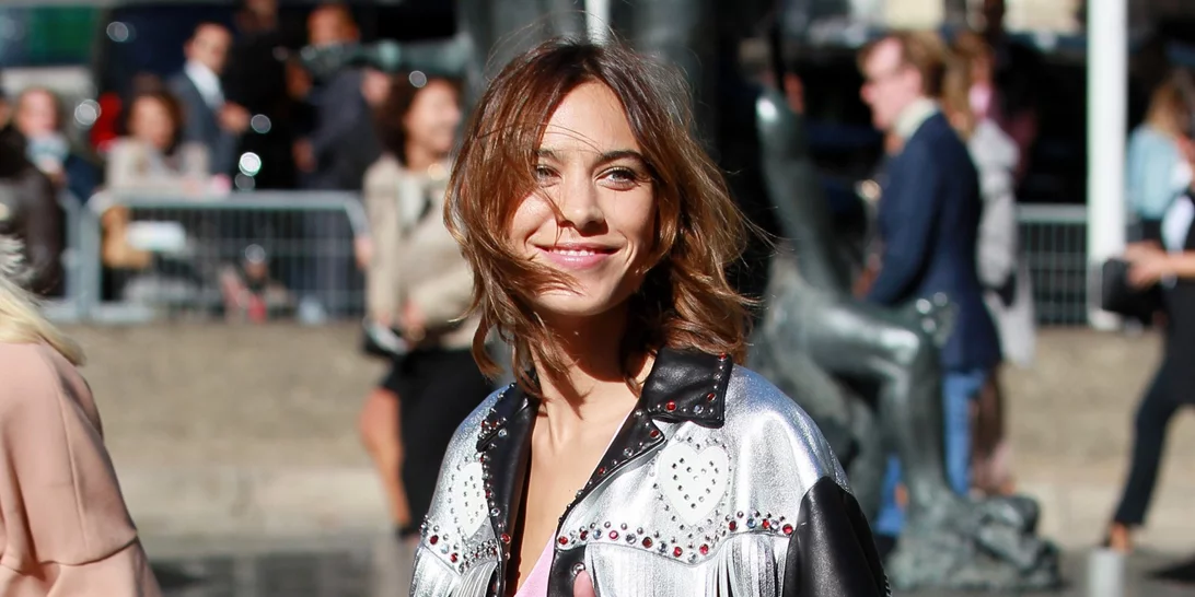 Γιατί το ροζ είναι το χρώμα που πρέπει να φορέσεις φέτος;