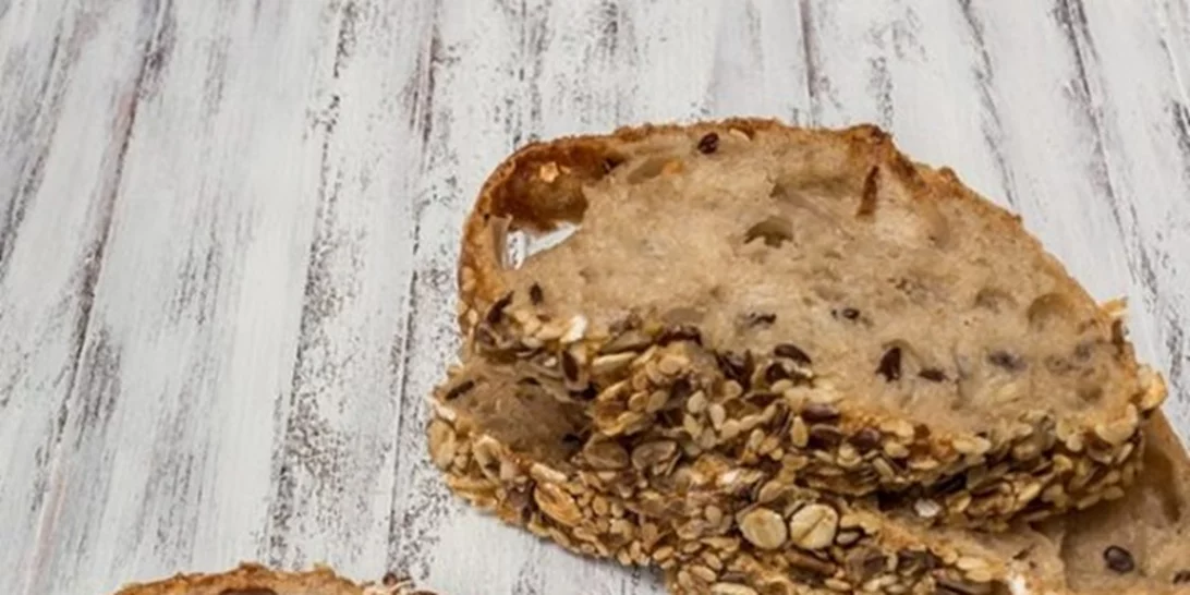 Υγιεινά σνακ με 2 υλικά: Καρύδια, μέλι, αυγά, φυστικοβούτυρο για σνακ που δεν φαντάζεσαι!