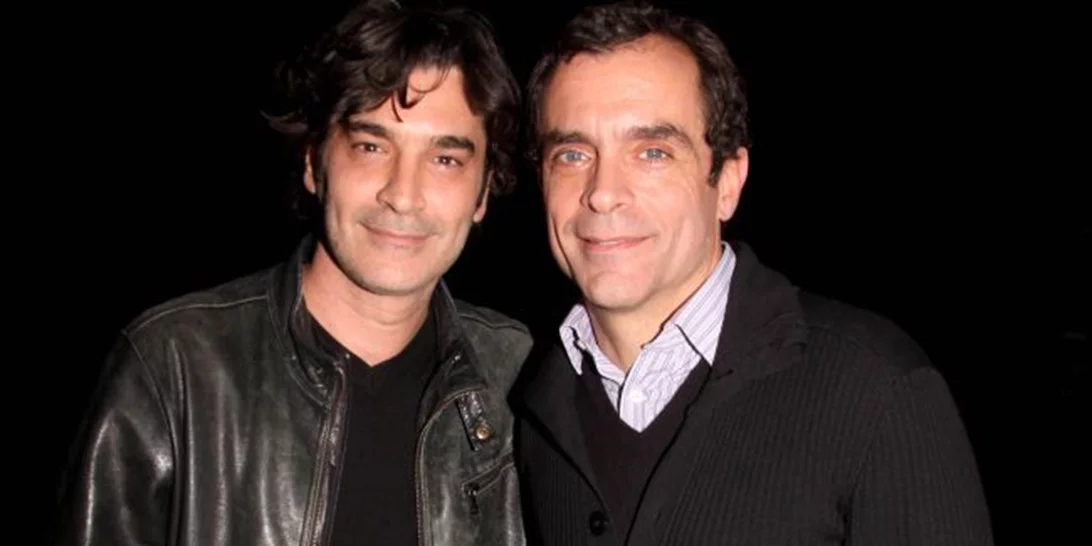 Χριστόφορος Παπακαλιάτης: Νυχτερινή έξοδος με τον Κωνσταντίνο Μαρκουλάκη και τον Πάνο Μουζουράκη