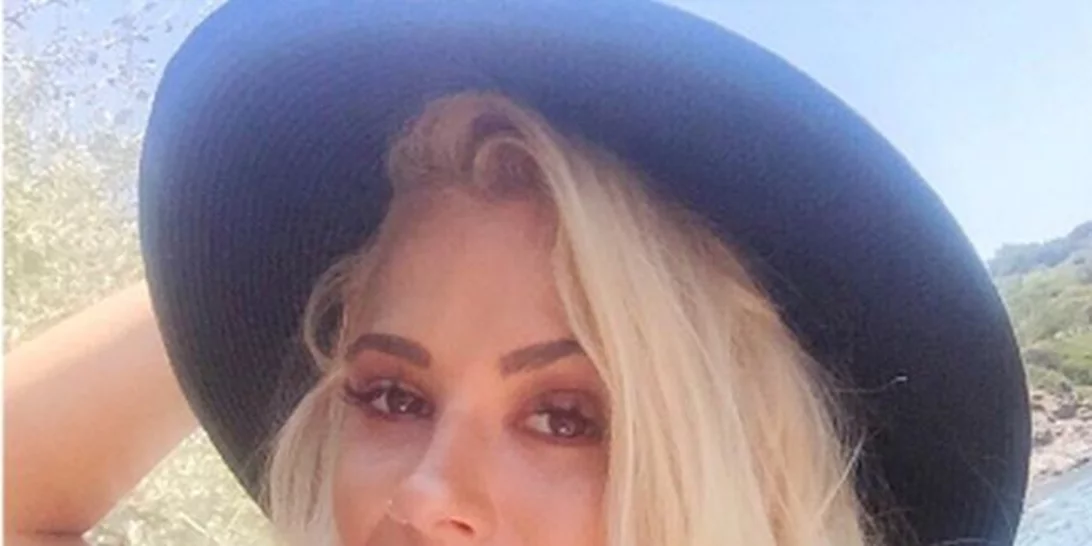 Λάουρα Νάργες | Με νέο look επέστρεψε από τον Άγιο Δομίνικο