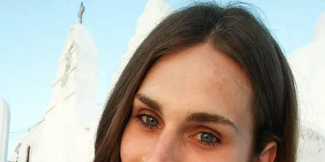 Κωνσταντίνα Λία: Το transgender μοντέλο που έκανε για πρώτη φορά πασαρέλα στη Μύκονο