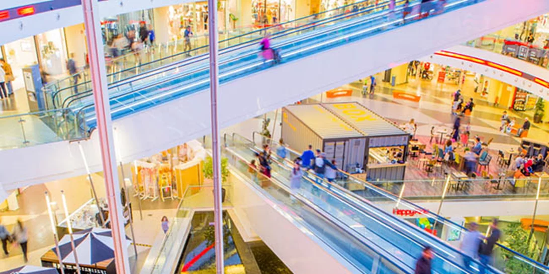 Κύμα Εκπτώσεων και Εκπλήξεων στο River West!