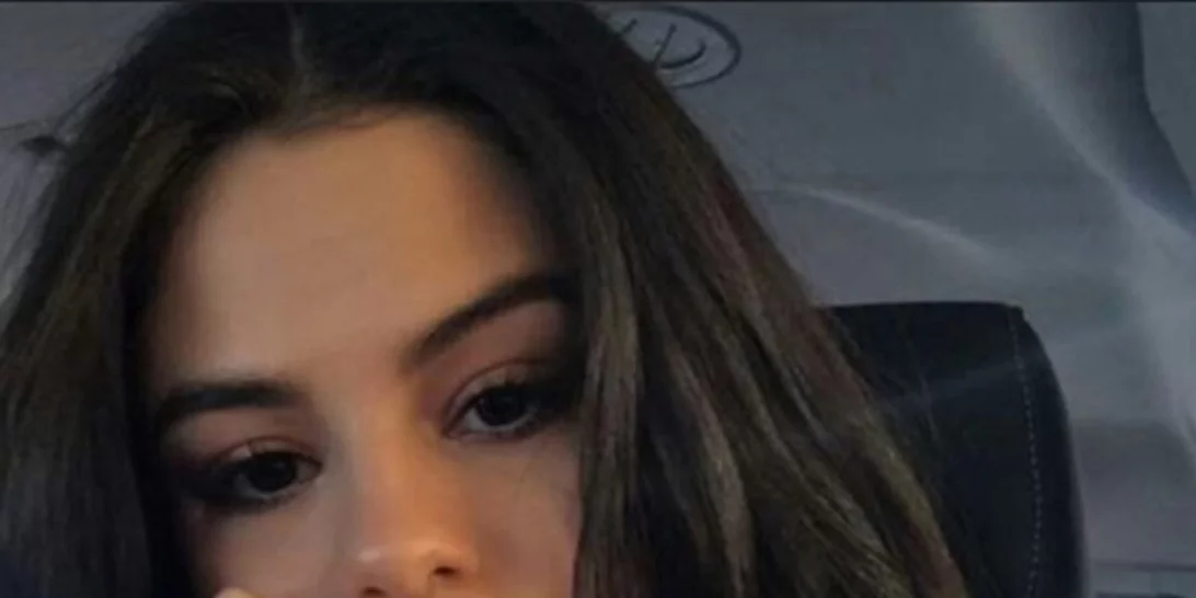 Selena Gomez: Χωρίς ίχνος μακιγιάζ στις διακοπές της