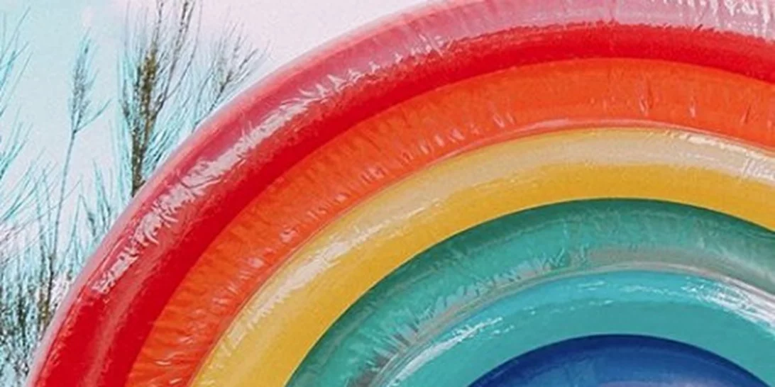 10 φουσκωτά παιχνίδια θαλάσσης που ΔΕΝ είναι φλαμίνγκο (+1 που είναι)