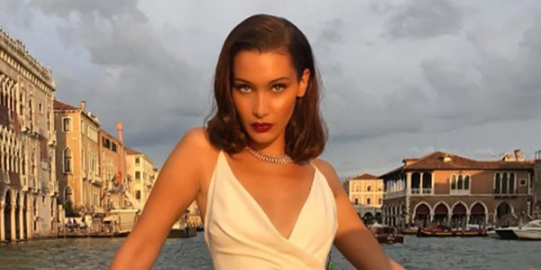 Bella Hadid: Η αμήχανη στιγμή στην πασαρέλα του Alexander Vauthier