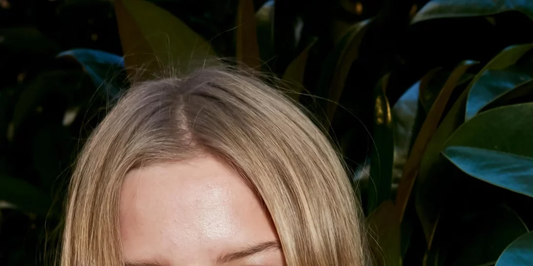 Ο πιο απίστευτος και τόσο εύκολος τρόπος να καμουφλάρεις τα σπυράκια σου!