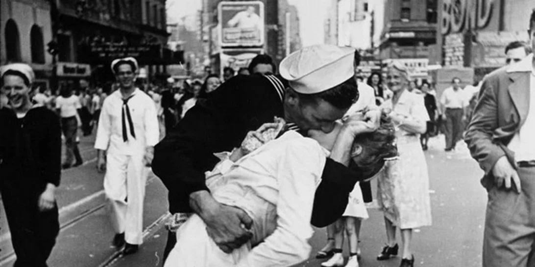 Παγκόσμια Ημέρα Φιλιού: Ο Best 92.6 γιορτάζει τη μέρα με μια ξεχωριστή εκπομπή