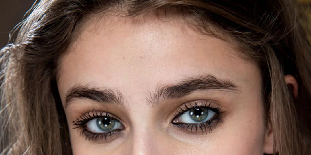 Tightlining | Πώς θα δώσεις ένταση στο βλέμμα χωρίς μάσκαρα ή ψεύτικες βλεφαρίδες