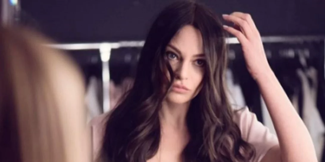 Υβόννη Μπόσνιακ - Μαρία Μπεκατώρου: Βουτιές στην πισίνα για τις δύο καλές φίλες