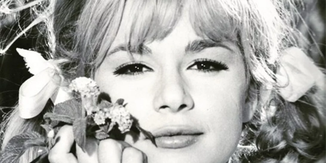 Celebrity News | Η ζάμπλουτη Βουγιουκλάκη, οι ευχές της Μενεγάκη στη Μαρίνα & η συγγνώμη του Αναδιώτη