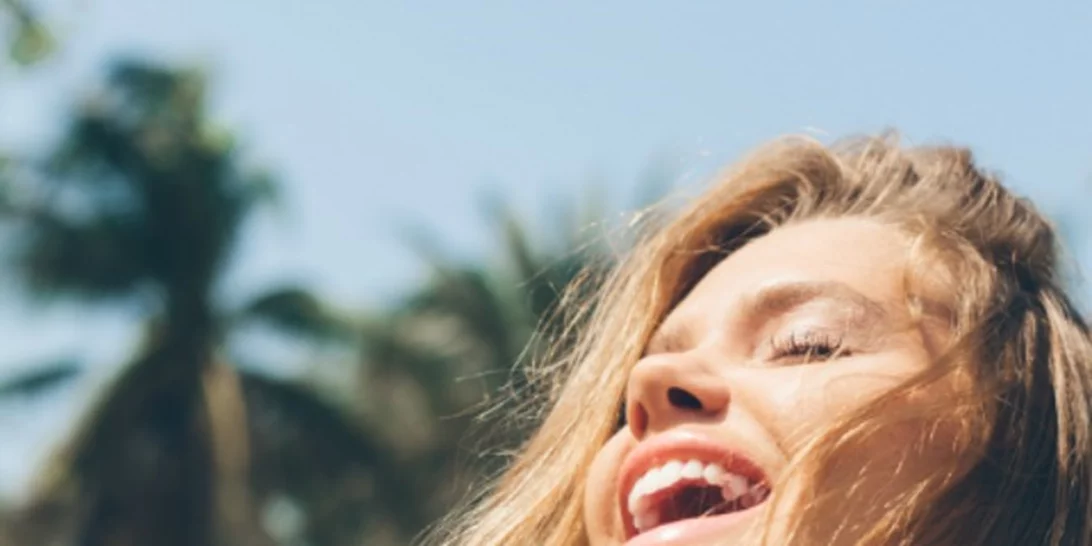 30 δραστηριότητες (επιστημονικά αποδεδειγμένες) που σε κάνουν πιο χαρούμενη