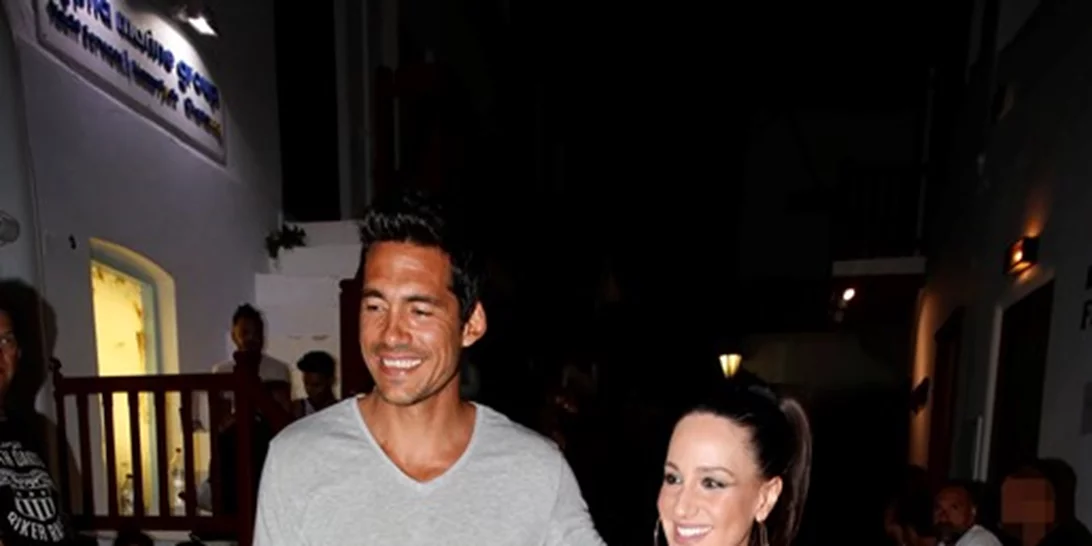 Μαλού Κυριακοπούλου - Juan Rodriguez: Βόλτες στα στενά της Μυκόνου