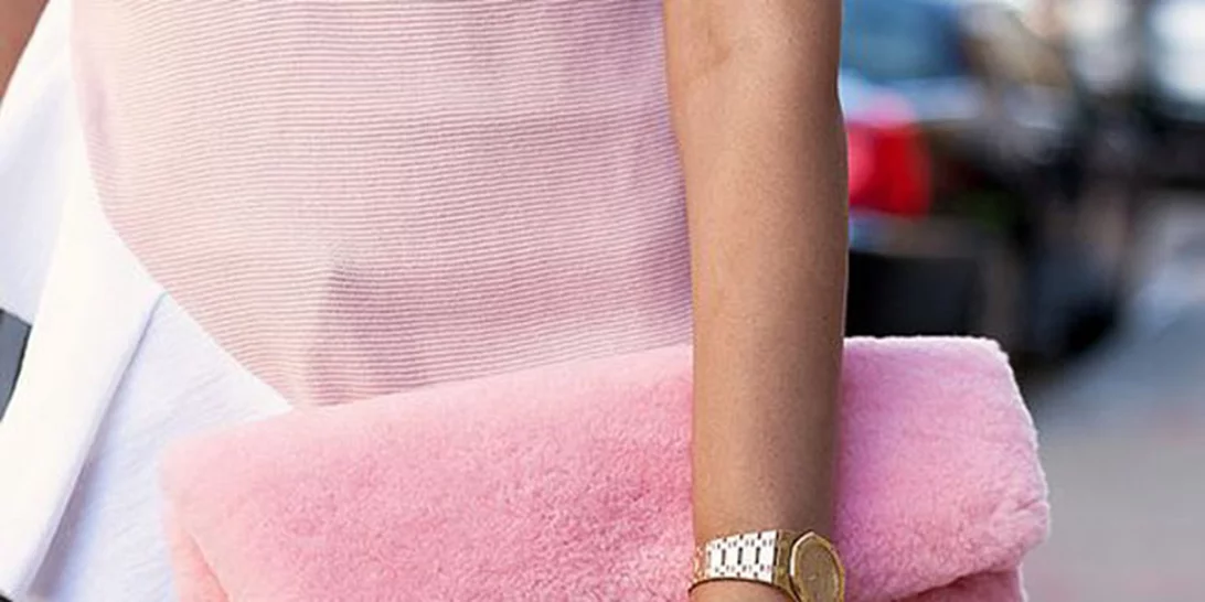 Αυτό είναι το πιο αναπάντεχο trend στις τσάντες του Φθινοπώρου