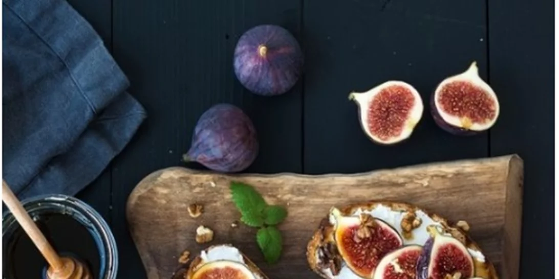 Σύκο έφαγες; Light συνταγές με φρέσκα ή αποξηραμένα σύκα σε πρωινό, σαλάτα, γλυκό ή φαγητό!