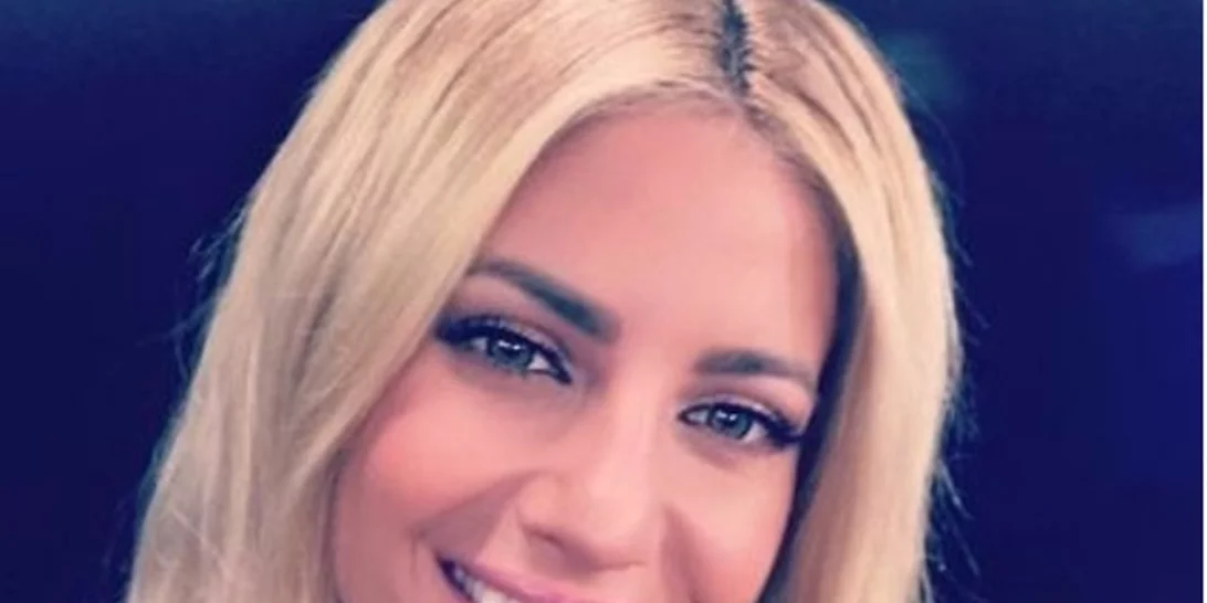 Ευαγγελία Αραβανή: Με ολόσωμο μαγιό στη Λευκάδα