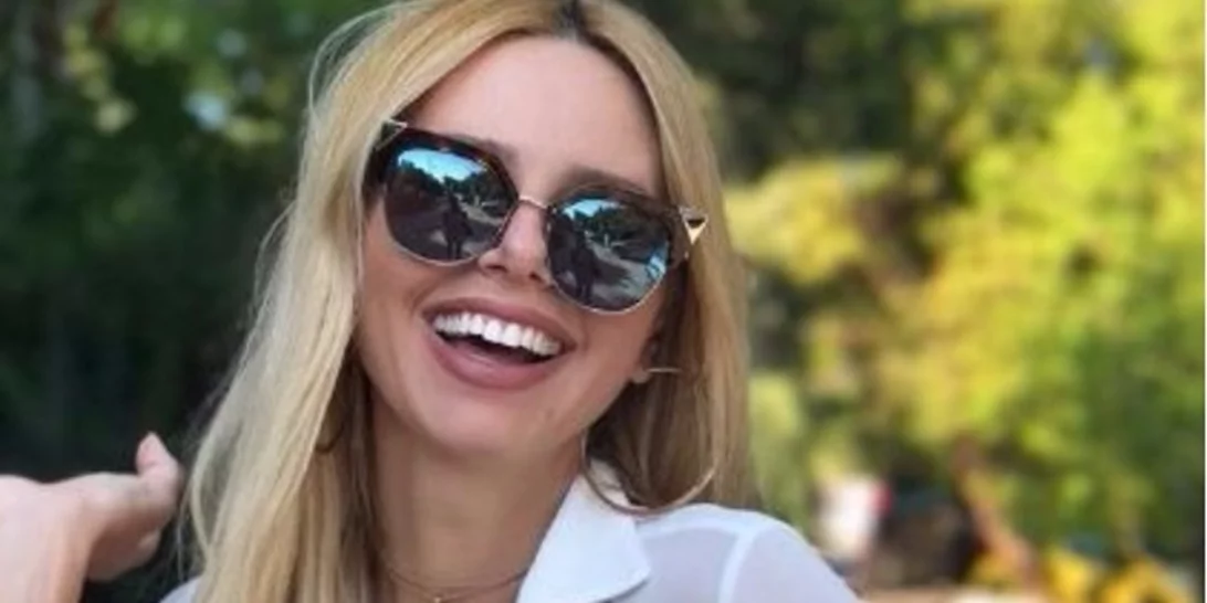 Έβελυν Καζαντζόγλου: Παιχνίδια στην θάλασσα