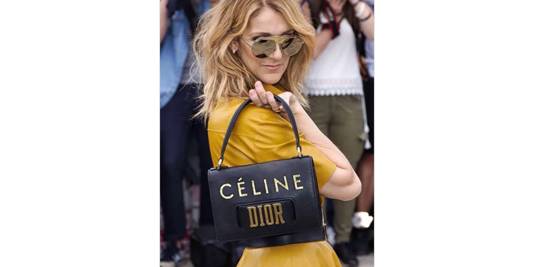 Τι συμβαίνει με την τσάντα της Celine Dion σε αυτή τη φωτογραφία;