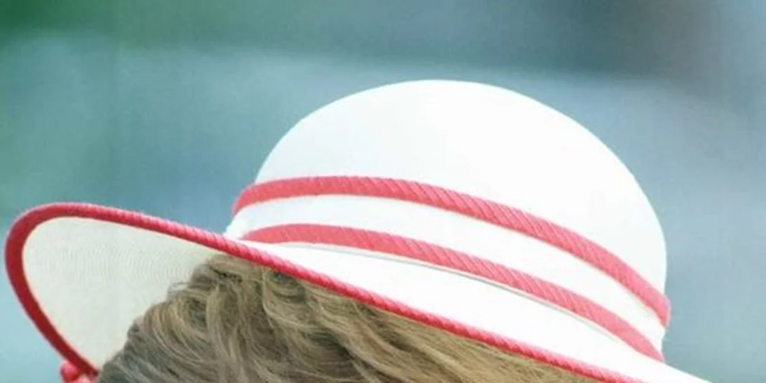 Shy Di Blush: Μια νέα τεχνική μακιγιάζ, εμπνευσμένη από την πριγκίπισσα Diana!