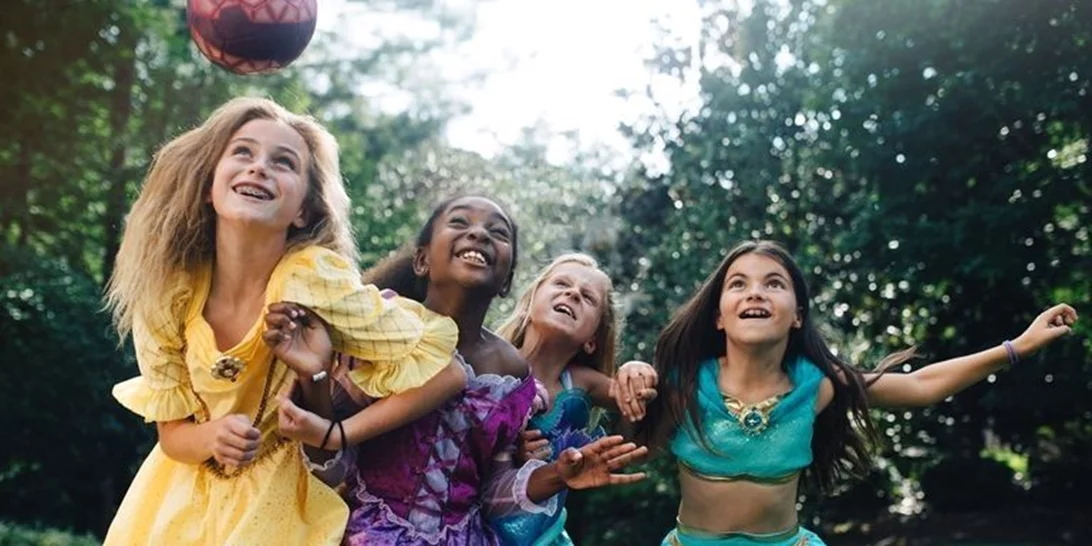 Disney | Η νέα digital καμπάνια απογειώνει τα σύγχρονα κορίτσια!