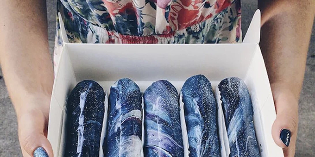 Εσύ θα έτρωγες αυτά τα...γαλαξιακά εκλέρ;