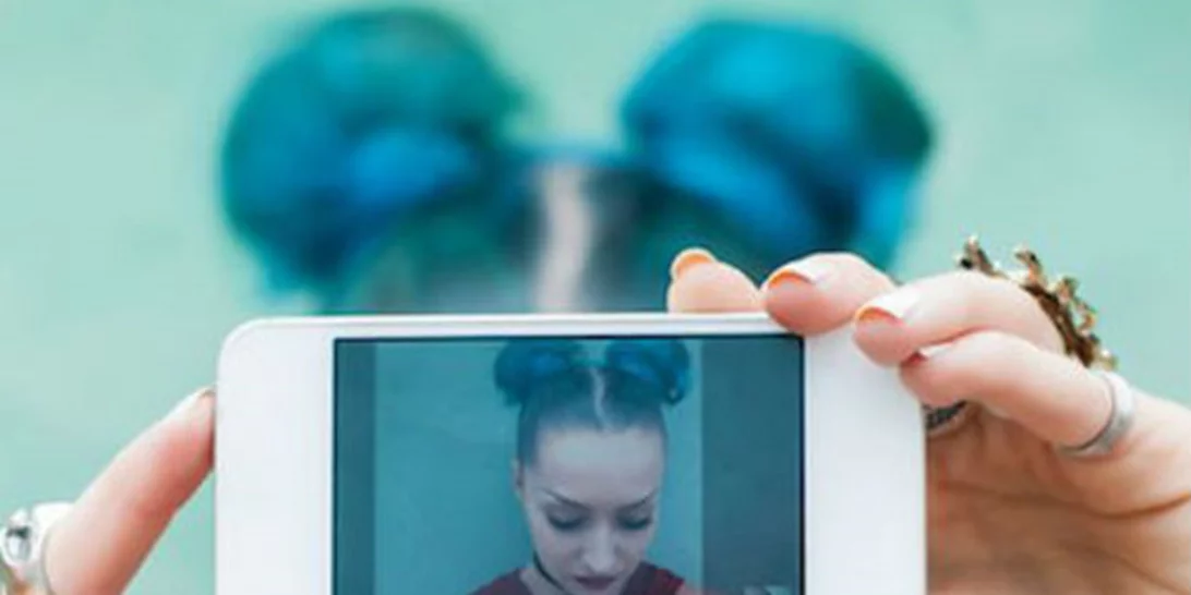 Πώς οι φωτογραφίες σου στο Instagram δείχνουν αν έχεις κατάθλιψη