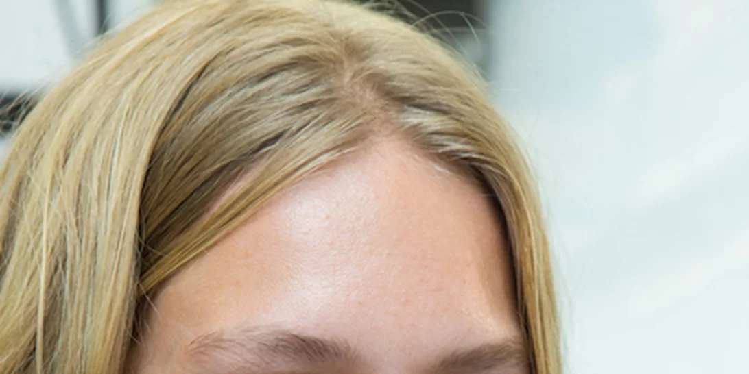 Ανακαλύψαμε το προϊόν που βάζεις μετά την κρέμα και δεν χρειάζεσαι make up