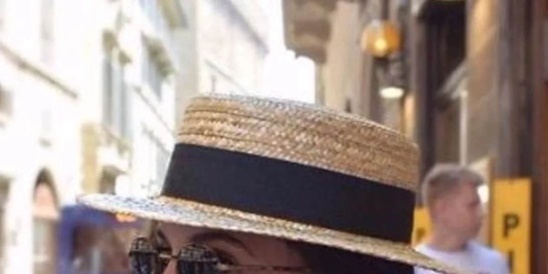 Ελένη Βαΐτσου | Ποζάρει στην παραλία σε summermood