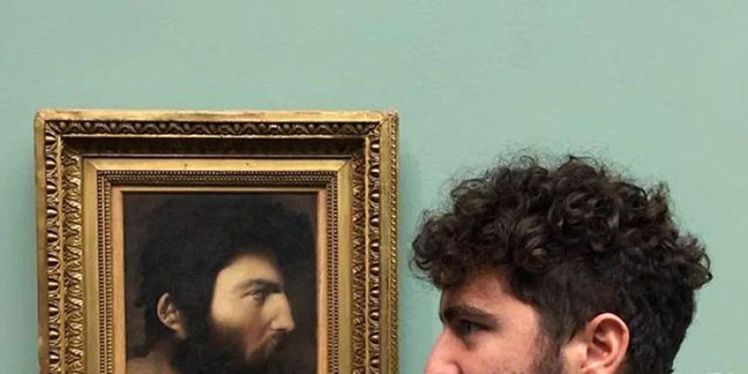 10 επισκέπτες βρίσκουν τους σωσίες τους σε πίνακες ζωγραφικής