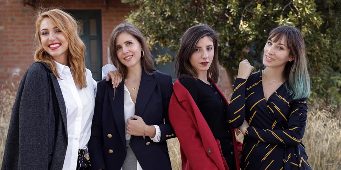 Challenge Completed | 4 MissBloomers - 10 διαφορετικά, υπέρκομψα looks!