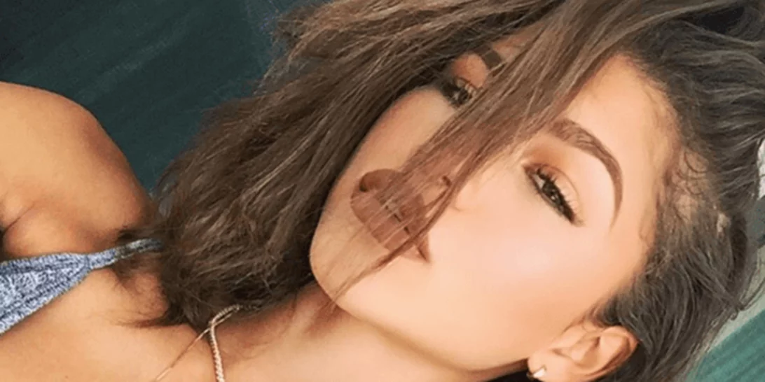 Αυτή είναι σίγουρα η πιο must απόχρωση κραγιόν τώρα και πώς θα την υιοθετήσεις