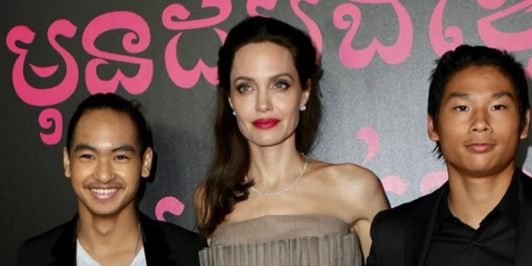 Angelina Jolie: Με παραμυθένιο outfit στη Νεοϋορκέζικη πρεμιέρα της ταινίας της