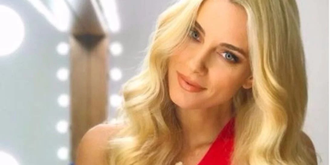 Δούκισσα Νομικού: Ρομαντική βόλτα στην Αθήνα στον 3ο μήνα της εγκυμοσύνης της