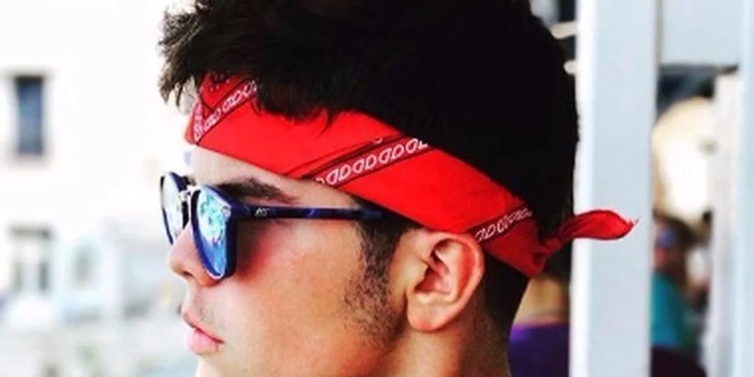 Τα αγόρια των Ελλήνων celebrities έγιναν άντρες και γοητεύουν στο πέρασμά τους