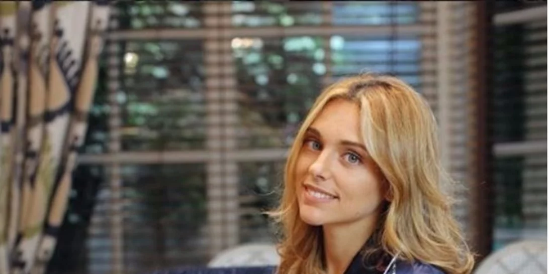 Μαριάννα Γουλανδρή: Διακοπές στην Σίφνο! Σε ποιον λαμπερό γάμο βρέθηκε η χρυσή κληρονόμος;