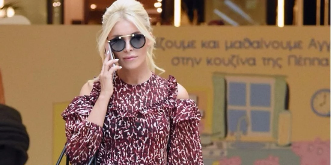 Κατερίνα Καινούργιου: Για shopping με boho φόρεμα και φθινοπωρινή διάθεση