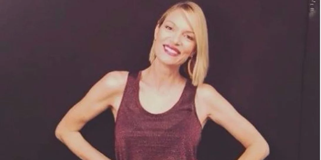 Βίκυ Καγιά: Ποζάρει με εμφανή τα σημάδια της εγκυμοσύνης