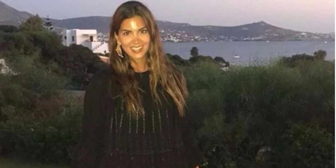 Σταματίνα Τσιμτσιλή: Ποζάρει με φόντο το ηλιοβασίλεμα