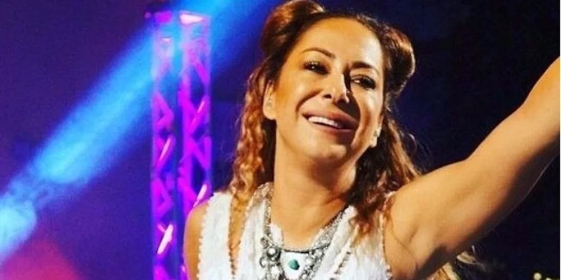 Μελίνα Ασλανίδου: Ποζάρει με μαγιό και χωρίς ρετούς