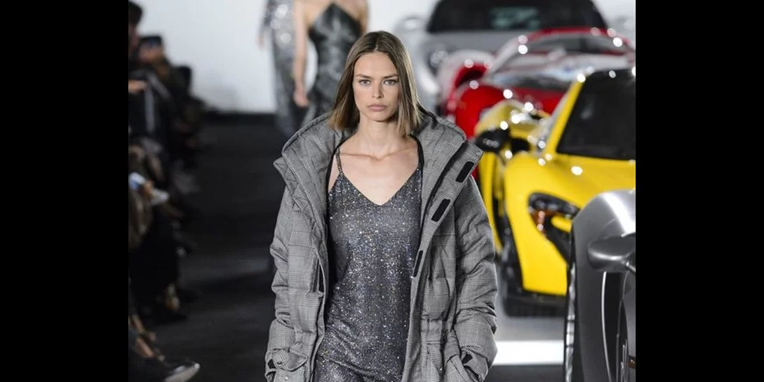 Ralph Lauren Φθινόπωρο/Χειμώνας '17-18  Power dressing και στυλ 'υψηλών ταχυτήτων'