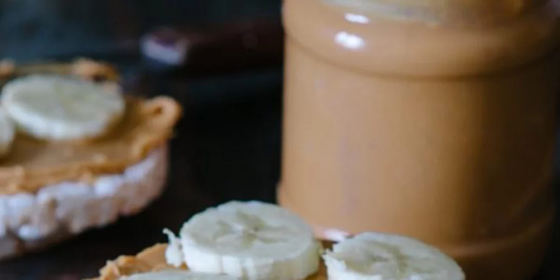 Οι τροφές για να διώξεις το πρήξιμο στην κοιλιά (και οι τροφές να αποφύγεις)