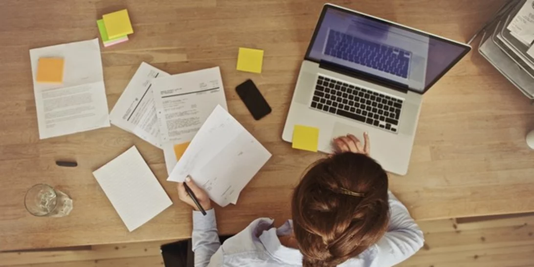 Γιατί το να βαριέσαι στη δουλειά δεν είναι και τόσο κακό τελικά