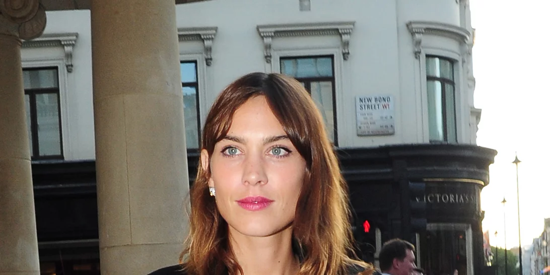 Alexa Chung | Eπτά στιλιστικoί συνδυασμοί από το απόλυτο it girl της Μεγάλης Βρετανίας
