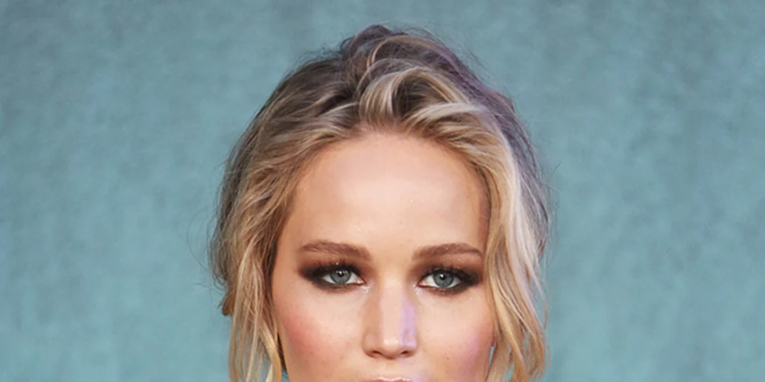Jennifer Lawrence: Το look της στην πρεμιέρα του "Mother!" στο Λονδίνο